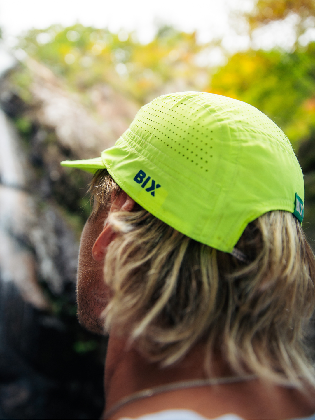 Bix Ultra Light Cap - Neon Yellow