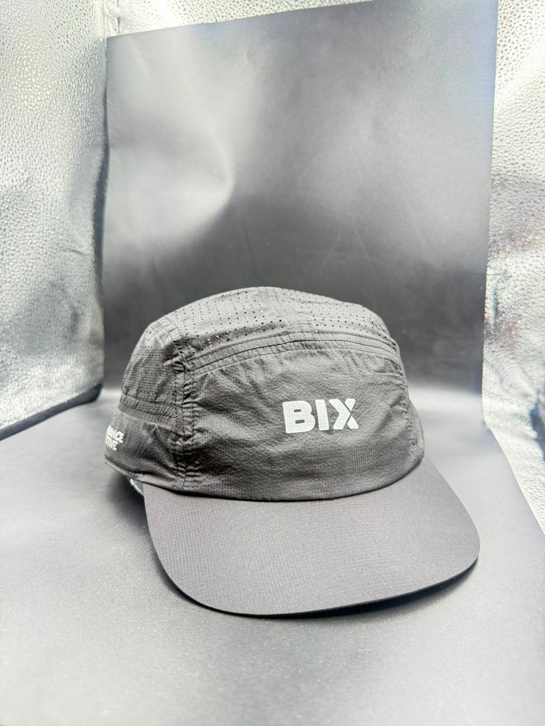 Bix Ultra Light Cap